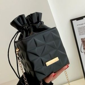 Mini Geometric Embossed Drawstring Chain Box Bag